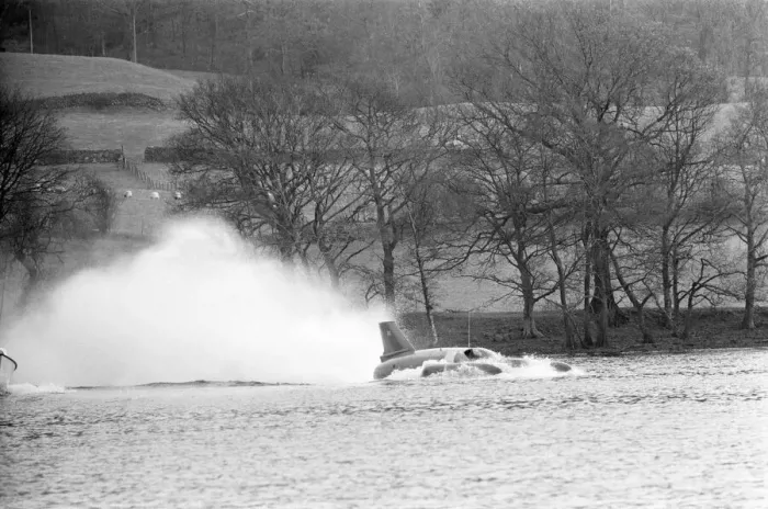 Framed Print : Donald Campbell & Bluebird K7 at Coniston Water, Friday 4th November 1966 Framed Print : Donald Campbell & Bluebird K7 at Coniston Water, Friday 4th November 1966