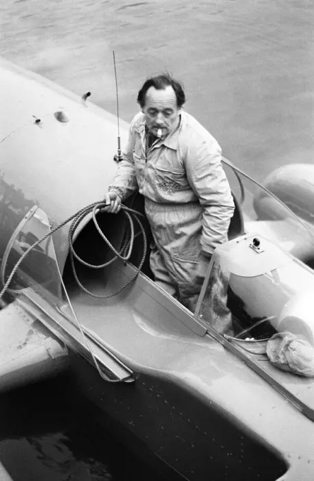 Framed Print : Donald Campbell & Bluebird K7 at Coniston Water, Friday 4th November 1966