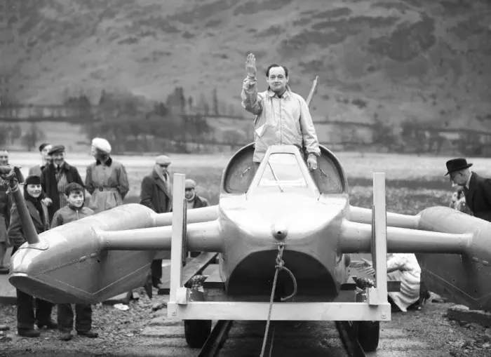 Framed Print : Donald Campbell launches Bluebird K7 on Ullswater for tests, 8th February 1955 Framed Print : Donald Campbell launches Bluebird K7 on Ullswater for tests, 8th February 1955