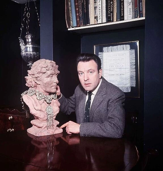 Donald Sinden the actor at family home
