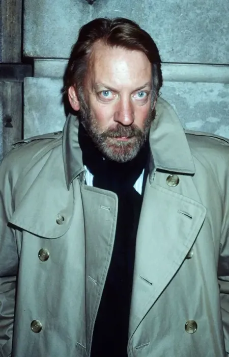 Framed Print : Donald Sutherland actor - September 1988 dbase msi