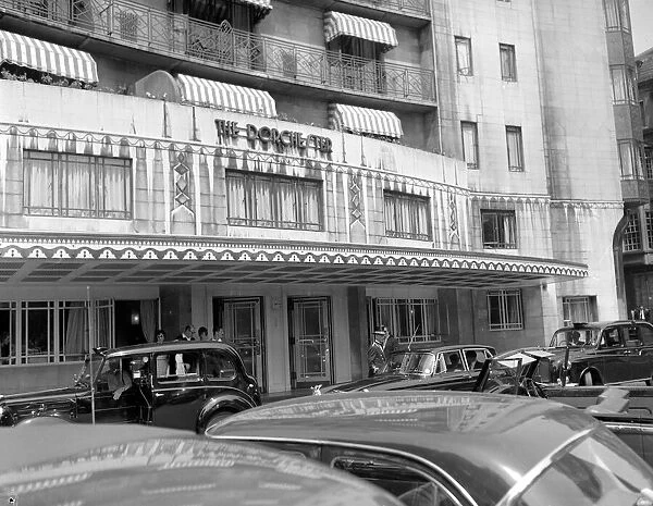 The Dorchester Hotel, Park Lane, London July 1961. W1K 1QA *** Local Caption