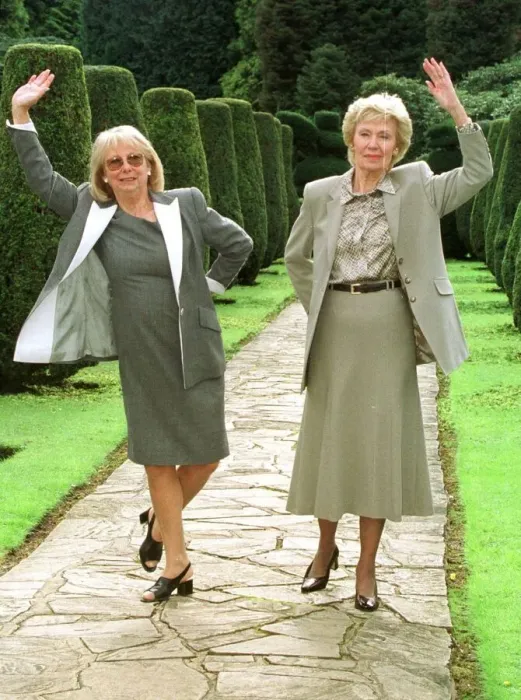 Framed Print : Doreen Wise and Joan Morecambe. September 1999 Wives of Ernie Wise Framed Print : Doreen Wise and Joan Morecambe. September 1999 Wives of Ernie Wise