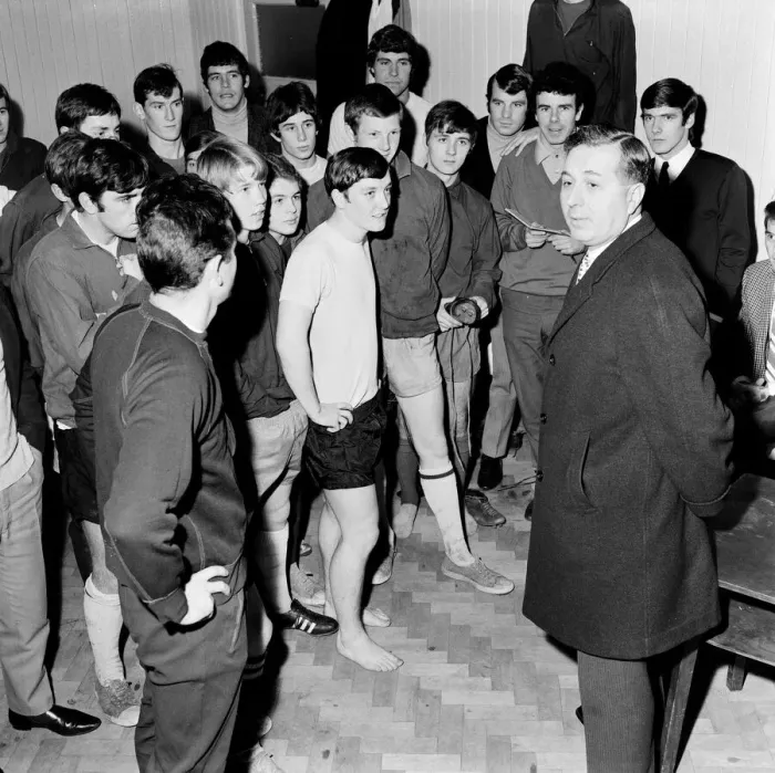 Framed Print : Douglas Ellis (right in the long coat), the new chairmen of Aston Villa Football Club