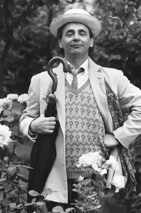 Framed Print : Dr Who alias Sylvestor McCoy seen here at a press conference to promote the new series