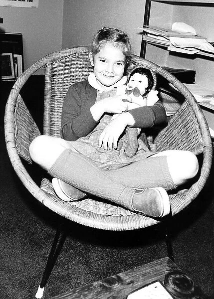 Drew Barrymore Actress - December 1982 DBase MSI