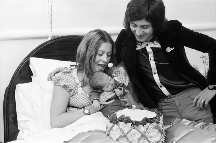 Framed Print : Drummer Kenney Jones of the Faces pop group with his wife Jan at the Welbeck Street Framed Print : Drummer Kenney Jones of the Faces pop group with his wife Jan at the Welbeck Street