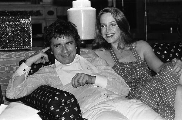 Dudley Moore and Jill Eikenberry in New York. 18th July 1980