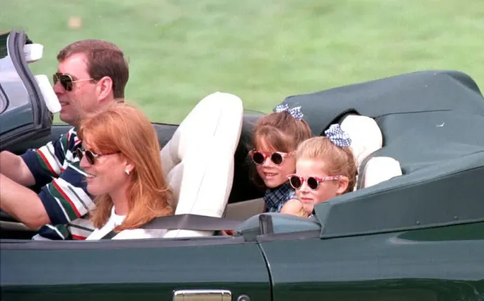Framed Print : Duke and Duchess of York with Princes Beatrice and Princess Eugenie arrive at Wentworth Framed Print : Duke and Duchess of York with Princes Beatrice and Princess Eugenie arrive at Wentworth
