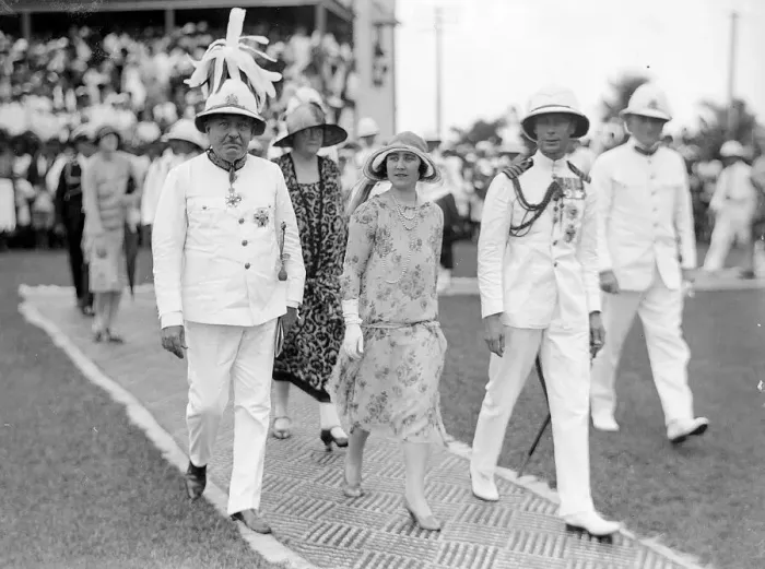 Framed Print : Duke And Duchess of York on tour in the fiji Islands 1927 Framed Print : Duke And Duchess of York on tour in the fiji Islands 1927