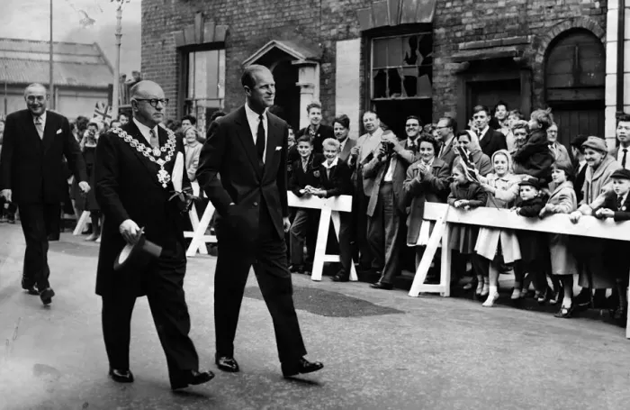 Framed Print : The Duke of Edinburgh with the Lord Mayor of Birmingham, Alderman E Framed Print : The Duke of Edinburgh with the Lord Mayor of Birmingham, Alderman E
