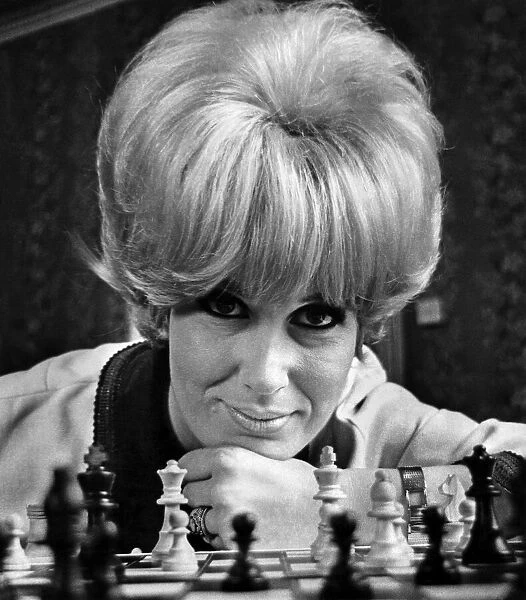 Dusty Springfield gets to the top of the pops with her latest record 'You Don