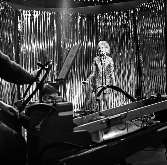Framed Print : Dusty Springfield performing at the rehearsals for Top of the Pops at the BBC Framed Print : Dusty Springfield performing at the rehearsals for Top of the Pops at the BBC