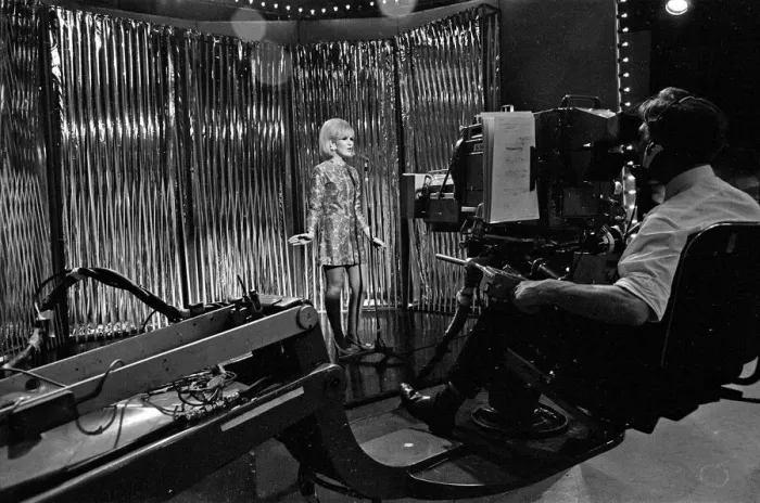 Framed Print : Dusty Springfield performing at the rehearsals for Top of the Pops at the BBC