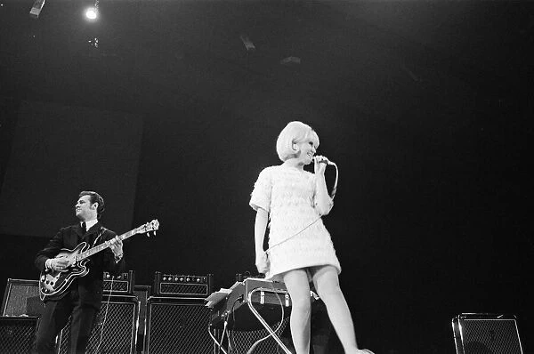 Dusty Springfield sings at The New Musical Express Poll Winners All Star Concert at The