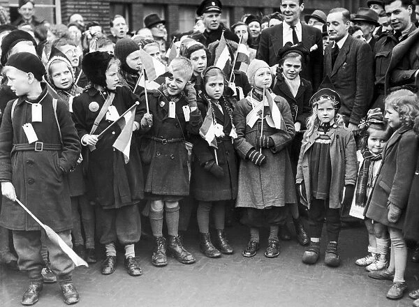 Dutch children being evacuated to Coventry due to lack of food