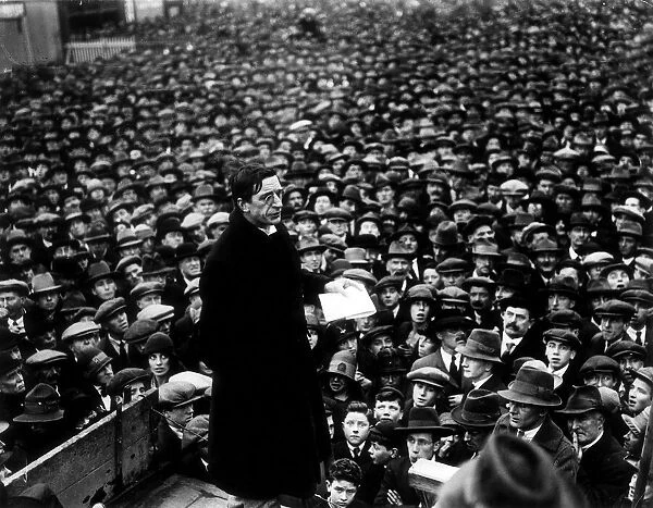 Eamon De Valera at protest meeting against boundray settlement in Dublin