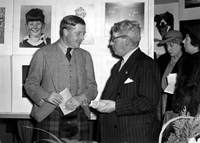Framed Print : Earl of Cawdor (left) chats with provost Grigor of Inverness after opening Framed Print : Earl of Cawdor (left) chats with provost Grigor of Inverness after opening