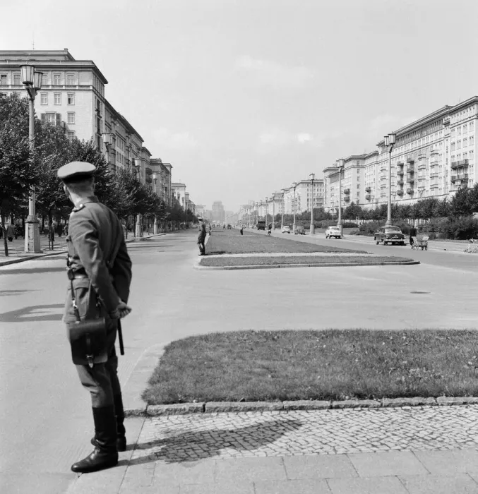 Framed Print : East Berlin scenes 18th August 1961