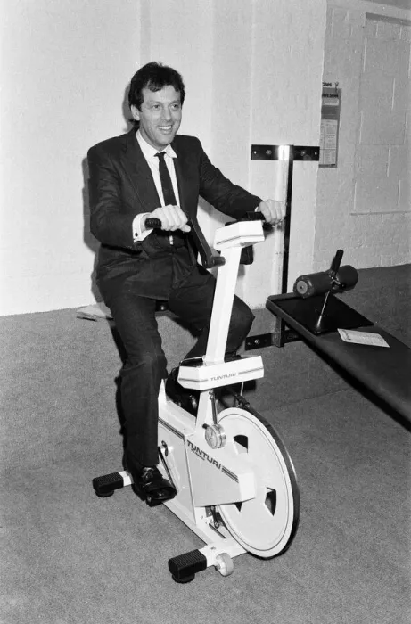 Framed Print : EastEnders star Leslie Grantham opens a new health centre, The Crystal Rooms, at Tring Framed Print : EastEnders star Leslie Grantham opens a new health centre, The Crystal Rooms, at Tring