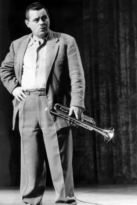 Framed Print : Eddie Calvert, Trumpetier Musician holding trumpet during rehearsal for Disc Festival