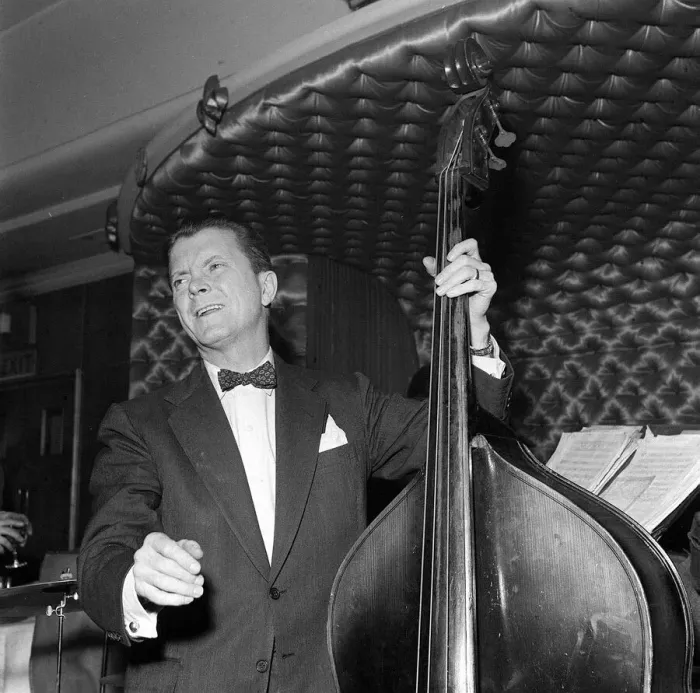 Framed Print : Eddie Condon January 1957 who invented the jazz concert with performance at New York