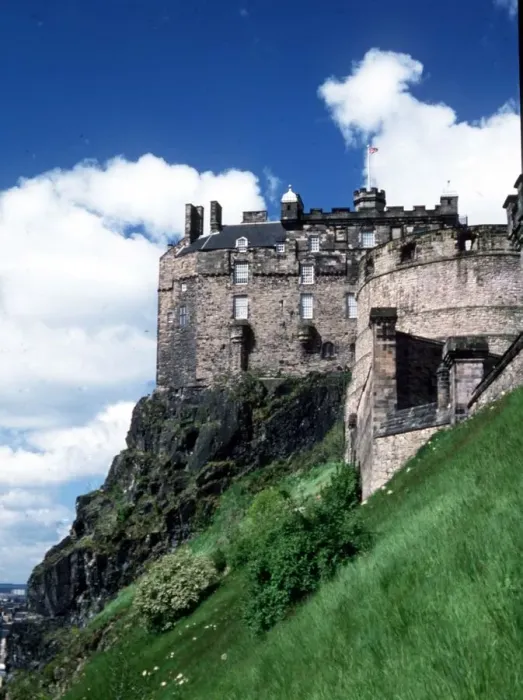 Framed Print : Edinburgh Castle in Scotland, circa 1980 Framed Print : Edinburgh Castle in Scotland, circa 1980