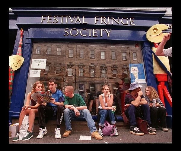 Edinburgh Festival goers in Edinburgh August 1998