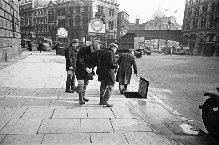 Framed Print : Edward Farmer and his gang going underground cleaning scraps of paper Framed Print : Edward Farmer and his gang going underground cleaning scraps of paper