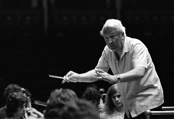 Edward Heath rehearsing the 107 strong European Community Youth Orchestra at the Royal