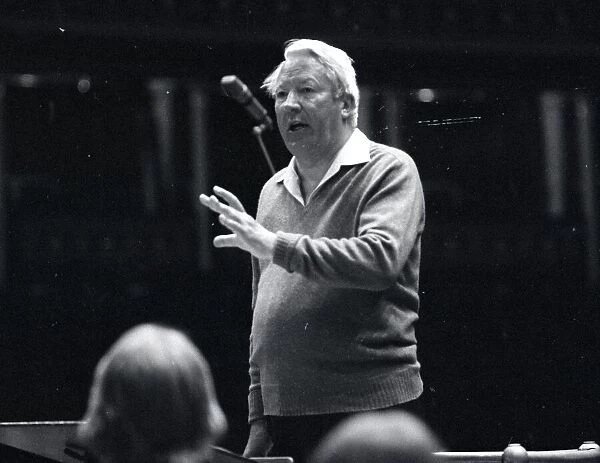 Edward Heath rehearsing the 107 strong European Community Youth Orchestra at the Royal