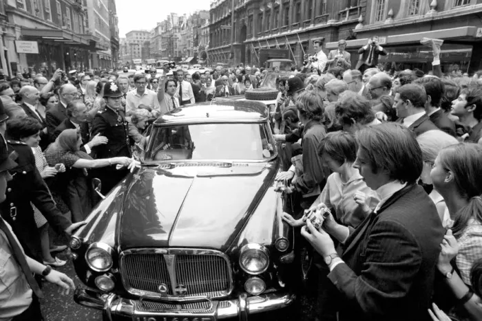 Framed Print : Edward Heath after his Victory: Edward Heath in his car as crowds mass round him in Framed Print : Edward Heath after his Victory: Edward Heath in his car as crowds mass round him in