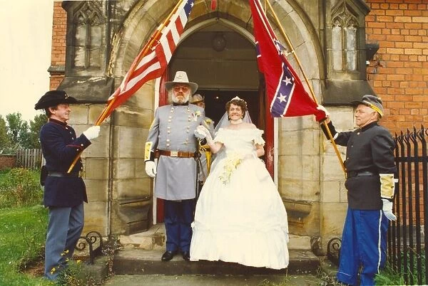 elderly couple getting married in a civil war themed wedding. A1 traffic stopper