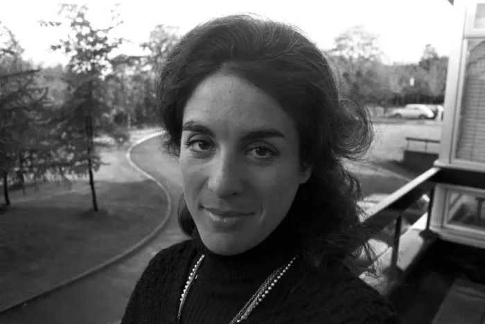 Framed Print : Eleanor Bron relaxes before appearing at the City Hall with John Amis