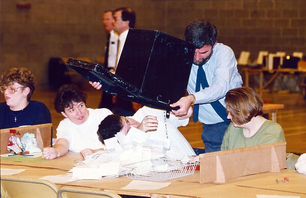 Election night, 1992 General Election, 9th April 1992. Stretford Sports Centre