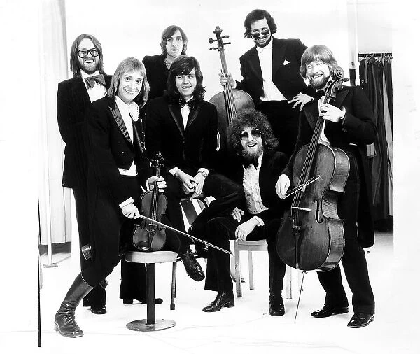 Electric Light Orchestra, English Pop group led by Jeff Lynne (Guitar)