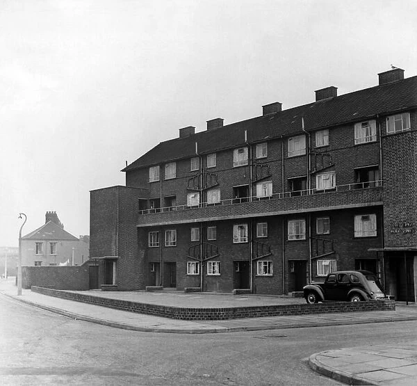 The Elizabeth Maisonettes, Court Road, Grangetown, Cardiff. October 1962