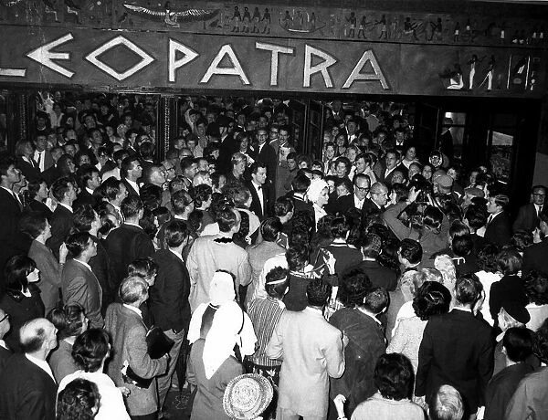 Elizabeth Taylor 1963 arrives at Cleopatra fim opening Dominion cinema London