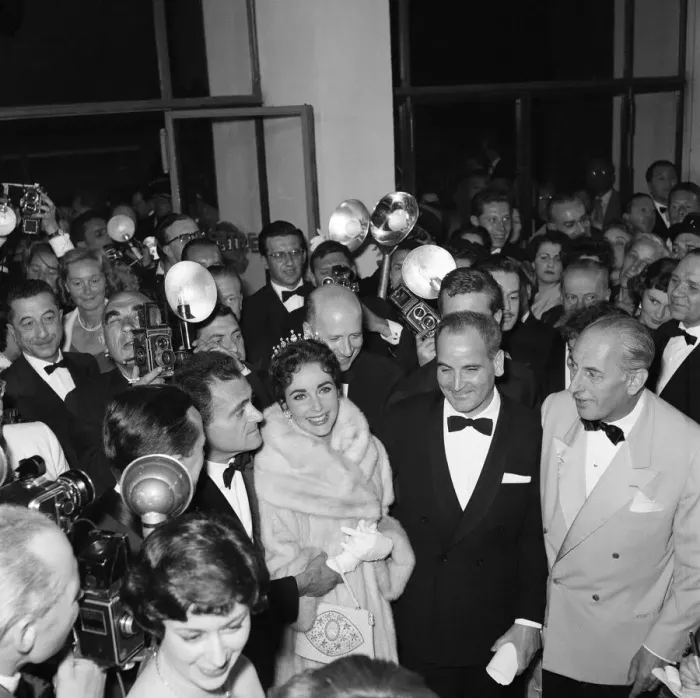 Framed Print : Elizabeth Taylor and husband, film producer Mike Todd, pictured on opening night of Framed Print : Elizabeth Taylor and husband, film producer Mike Todd, pictured on opening night of