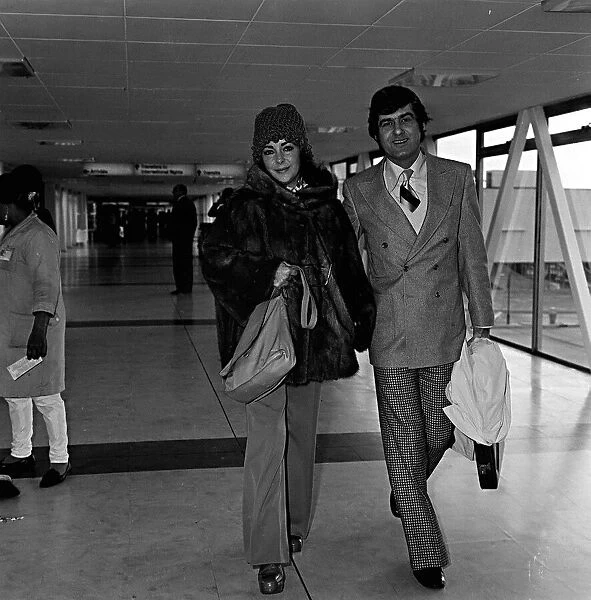 Elizabeth Taylor with husband Henry Wynberg in 1973