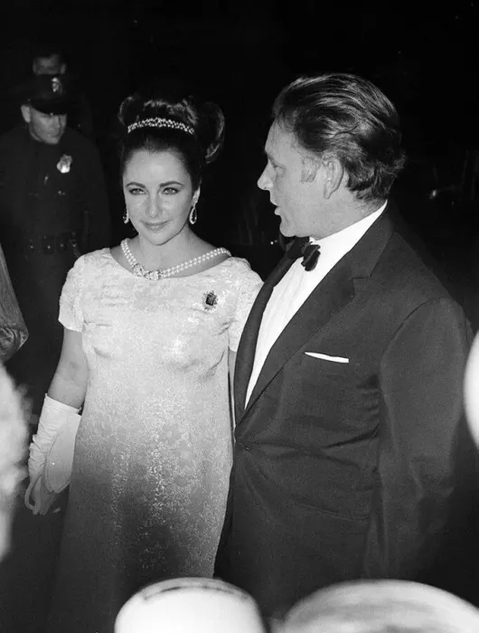 Framed Print : Elizabeth Taylor November 1965 and Richard Burton at Hollywood Party