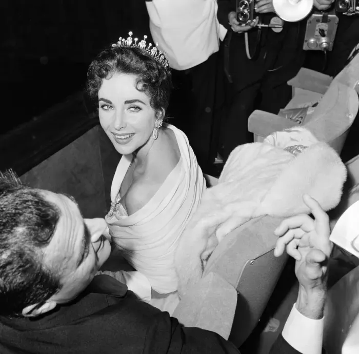 Framed Print : Elizabeth Taylor pictured on opening night of the Cannes Film Festival 1957 Framed Print : Elizabeth Taylor pictured on opening night of the Cannes Film Festival 1957