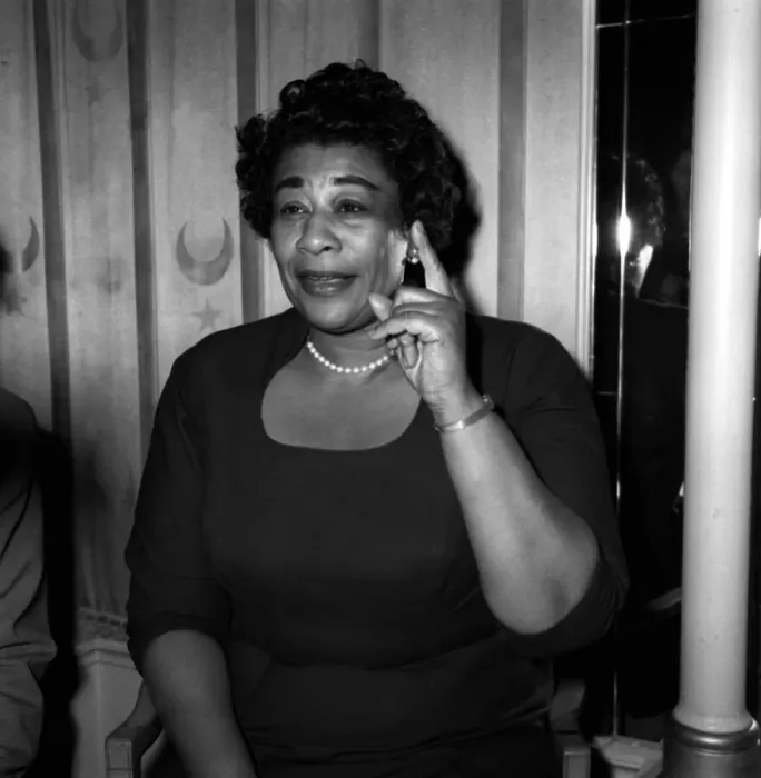 Framed Print : Ella Fitzgerald Jazz Singer in London, Friday 2nd May 1958 Framed Print : Ella Fitzgerald Jazz Singer in London, Friday 2nd May 1958