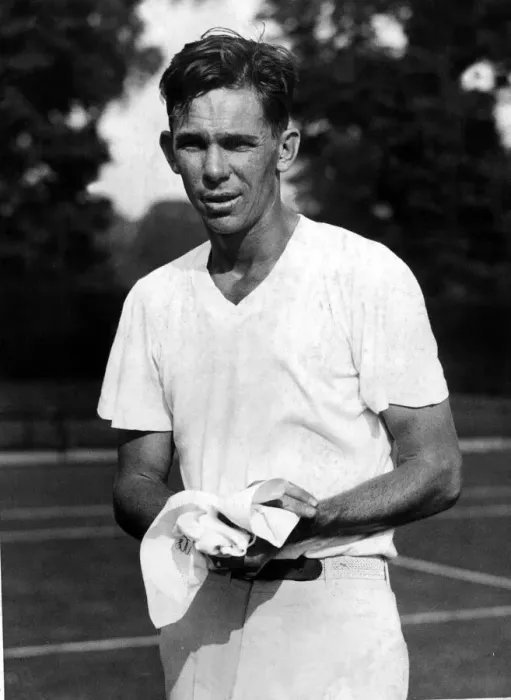 Framed Print : Ellsworth Vines Wimbledon Tennis Champion June 1952