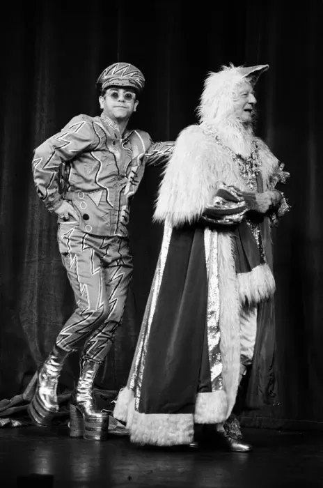 Framed Print : Elton John brings the house down in a charity show at Londons Theatre Royal Framed Print : Elton John brings the house down in a charity show at Londons Theatre Royal