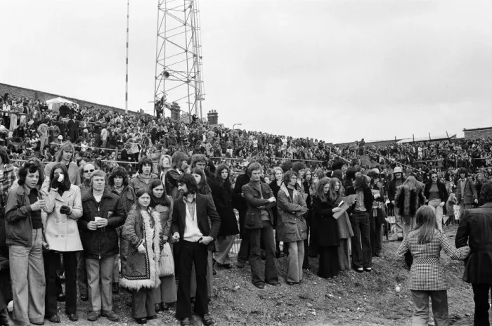 Framed Print : Elton John fans swarm in to Watfords Vicarage Road ground
