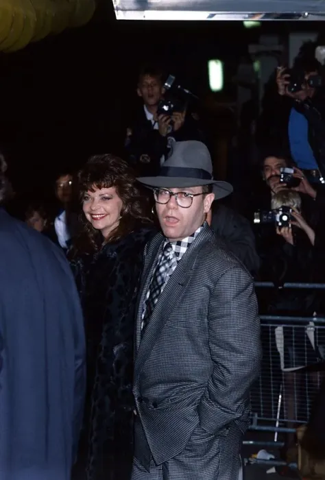 Framed Print : Elton John - October 1987 with his wife Renate at the Savoy Hotel Framed Print : Elton John - October 1987 with his wife Renate at the Savoy Hotel
