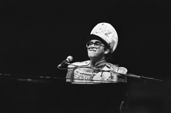 Framed Print : Elton John pictured on stage, during preperations for his Jump Up Tour. 31st October 1982
