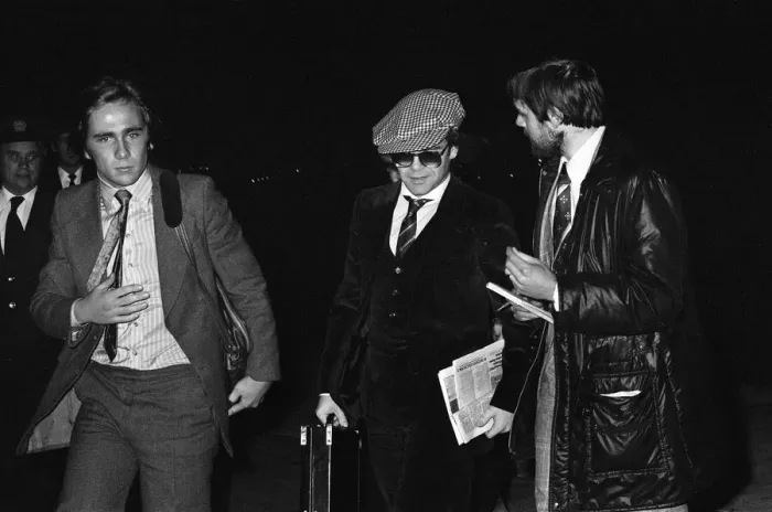 Framed Print : Elton John, the pop superstar who is chairman of Watford Football Club Framed Print : Elton John, the pop superstar who is chairman of Watford Football Club