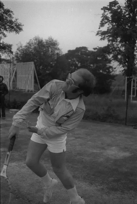 Framed Print : Elton John Singer / Composor at Wimbledon today playing tennis 1974 10 / 3 / 99 Framed Print : Elton John Singer / Composor at Wimbledon today playing tennis 1974 10 / 3 / 99